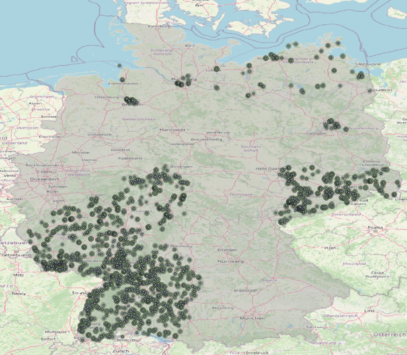 The project’s folium map of landfill sites across Germany, from the Streamlit app